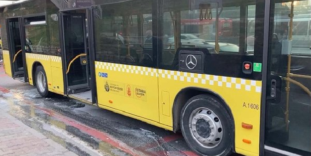Seyir halindeki İETT aracında korkutan yangın