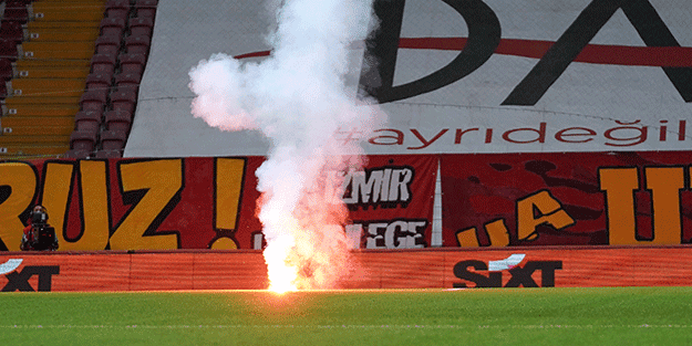 Seyircisiz oynanan derbiye 'dışarıdan müdahale'