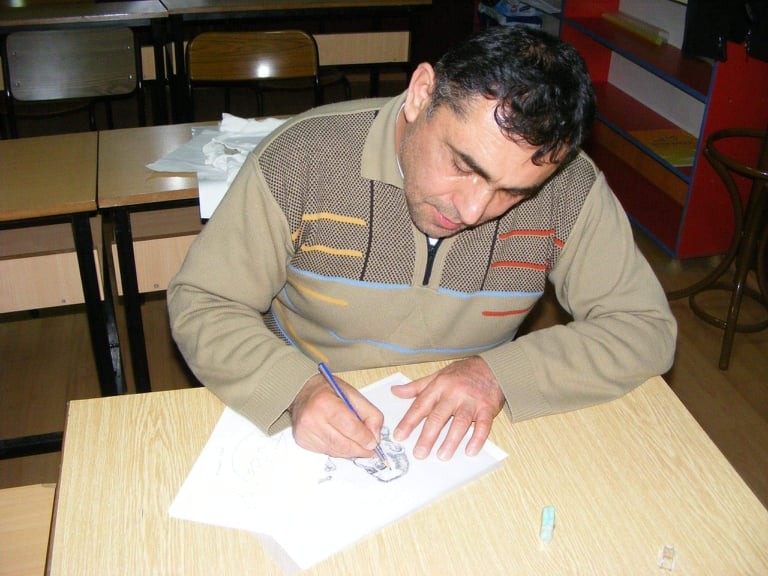 Seyit Saatçi: “Karikatür bir güldürü sanatı değil