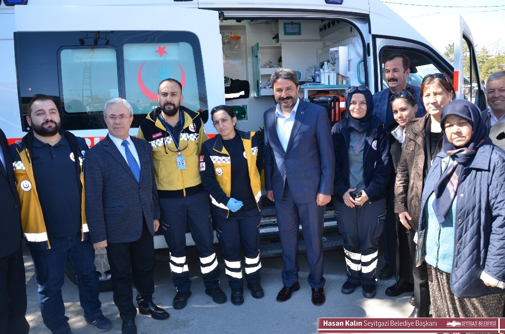 Seyitgazi’ye son teknoloji ile donatılmış ambulans 