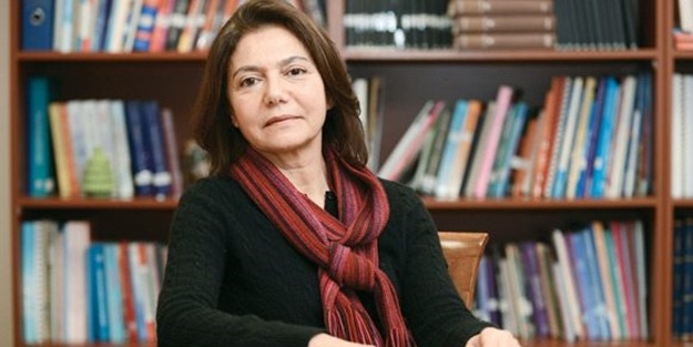 Şeyma Altundal'a şahit olarak destek veren provokatörler: 'Biz kıymetli hocamız Ayşe Buğra'ya şahidiz'
