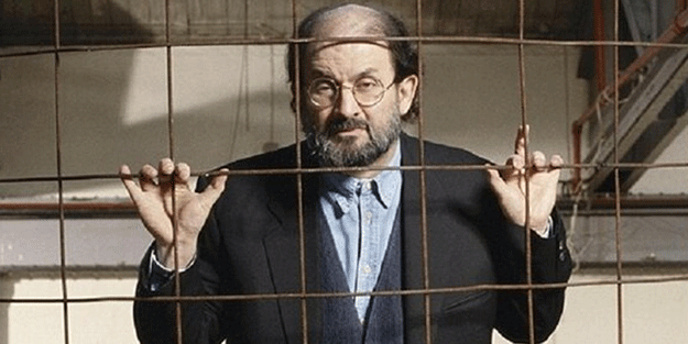 'Şeytan ayetleri' kitabında Efendimiz'e (sav) hakaret eden Selman Ruşdi'ye Almanya'dan ödül!