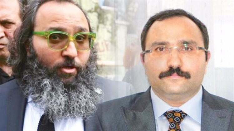Şeytanın aklına gelmeyecek yöntem… Kılıktan kılığa girdiler!