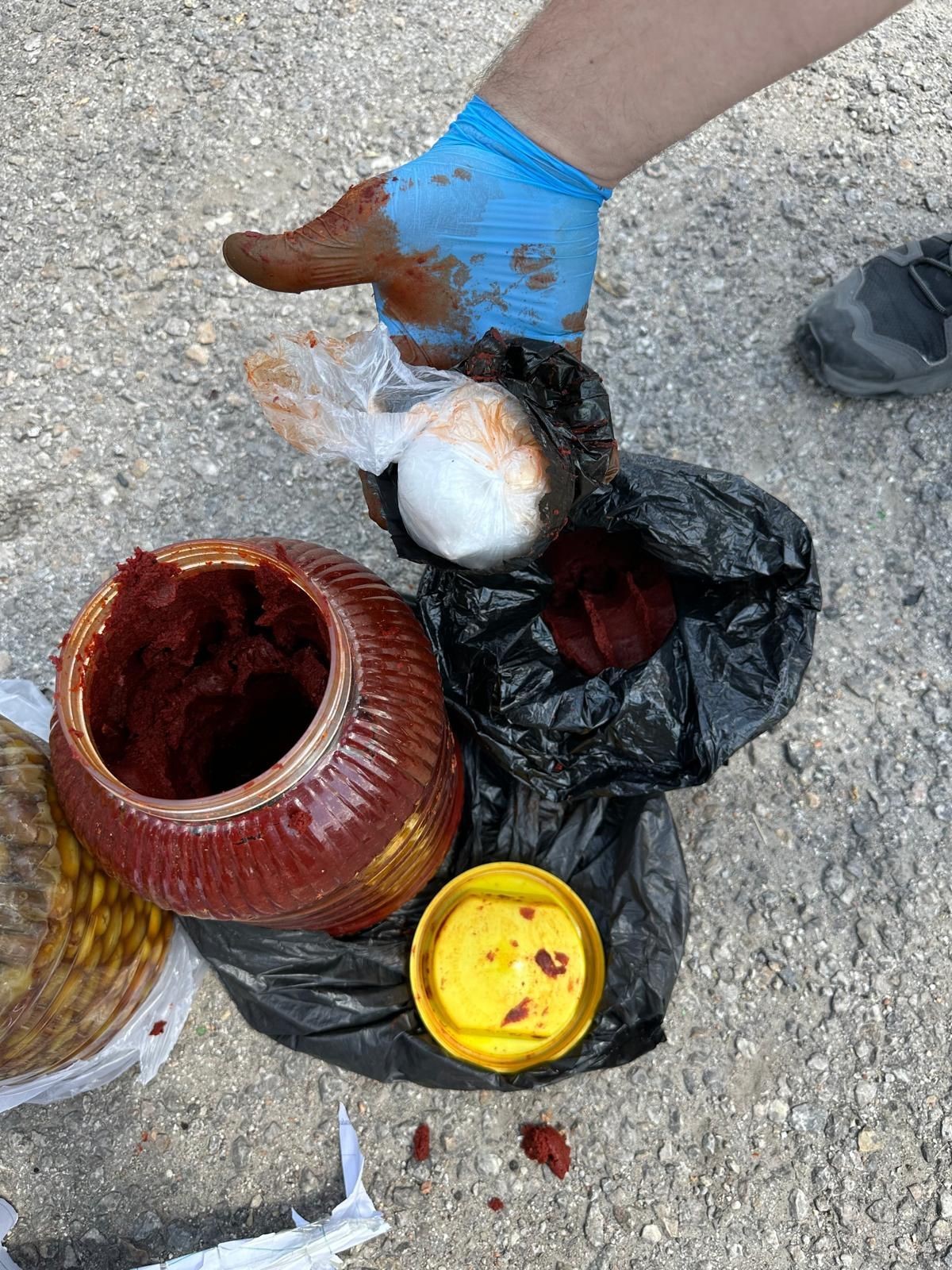 Şeytanın aklına gelmez! Bakın uyuşturucuyu nereye saklamışlar