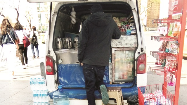 Seyyar durak büfeler