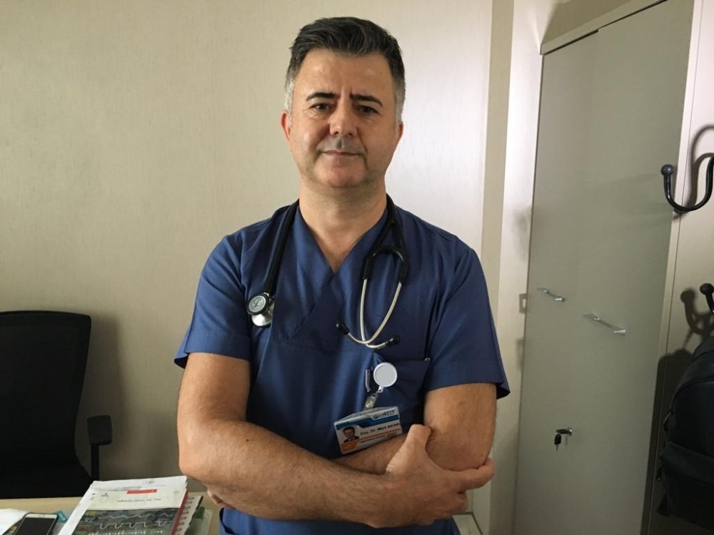 Sezen Aksu babasının yanından hiç ayrılmamış 