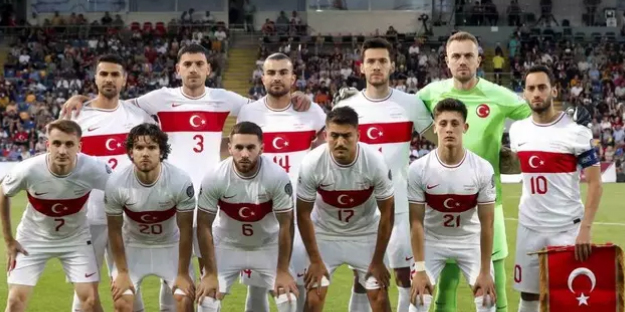 Sezona damga vurmuştu! Yeni takımından bakın ne istedi: Ayağa kalktılar