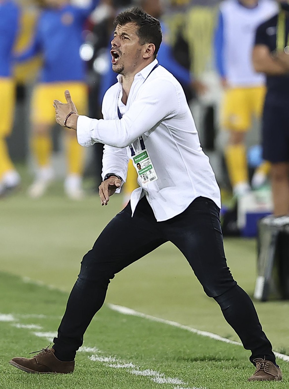 Sezsizliğini bozdu! Emre Belözoğlu’ndan hakemlere veryansın!