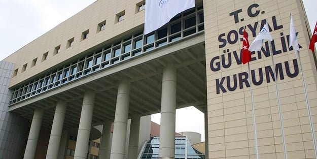 SGK yeni emekli olacakların yüzünü güldürecek