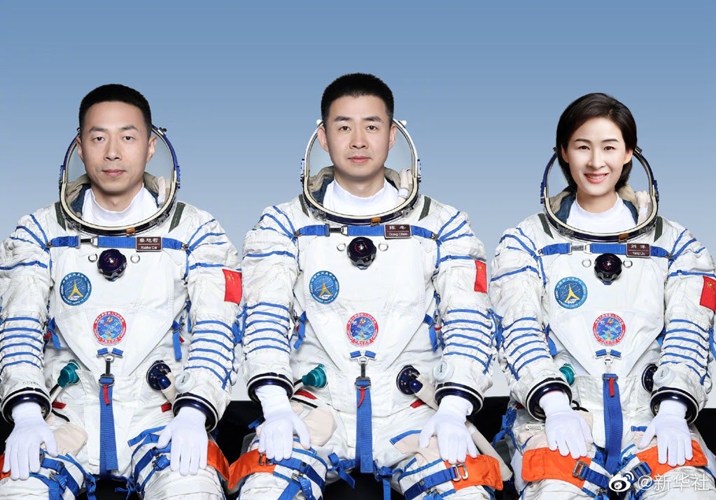 Shenzhou-14'te görevli taykonotlar uzay istasyonundan ayrıldı