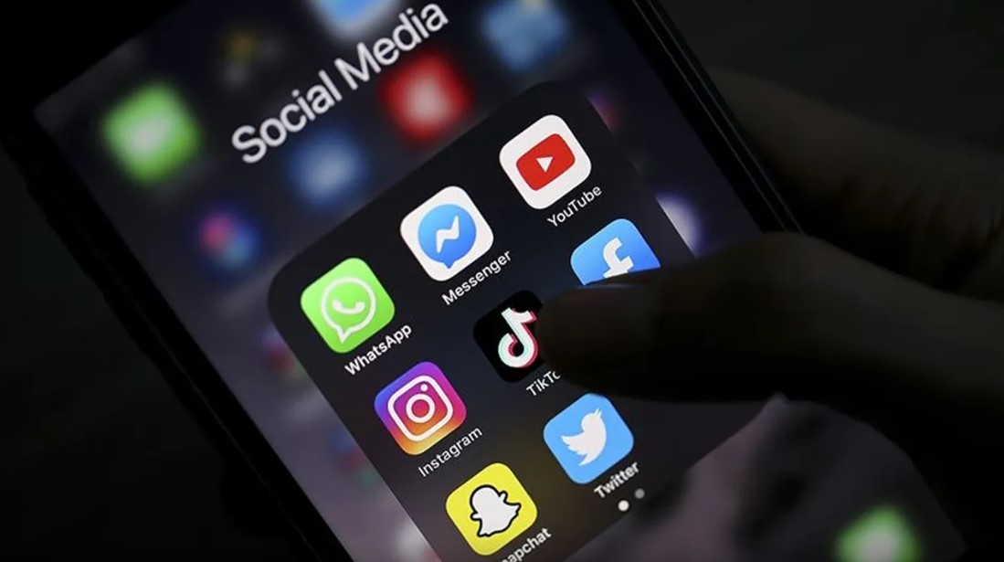 Siber güvenliğimizi sağlamak çok önemli! Tatildeyken evinizin boş olduğunu belli etmeyin