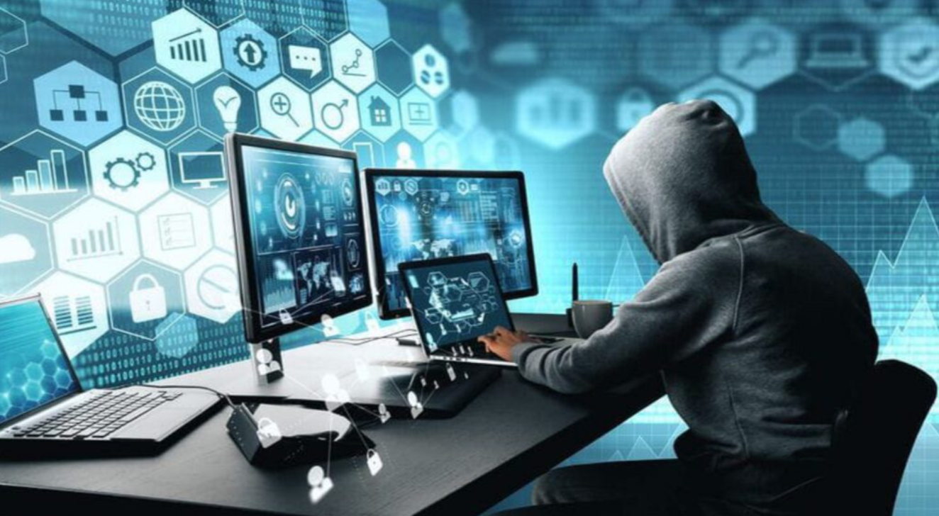 Siber Güvenlikte "Güvenli Bölge" Efsanesi Bitti: WatchGuard’dan Havalimanı Benzetmesiyle Kritik Uyarı!