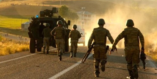 Sıcak çatışma! PKK’nın bombalı aracı vuruldu!