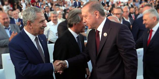 Sıcak gelişme! Cumhurbaşkanı Erdoğan ve Bülent Arınç görüştü