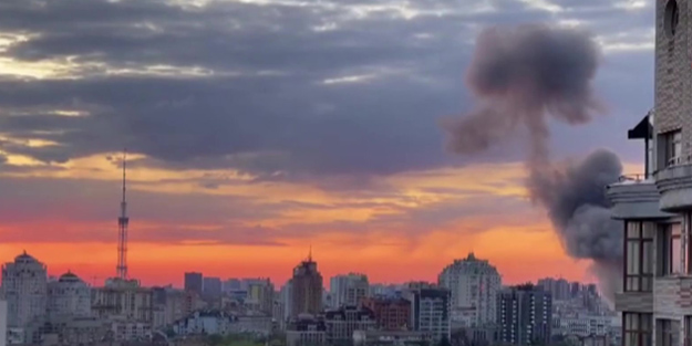 Sıcak gelişme... Rus ordusu Kiev'e bomba yağdırdı!