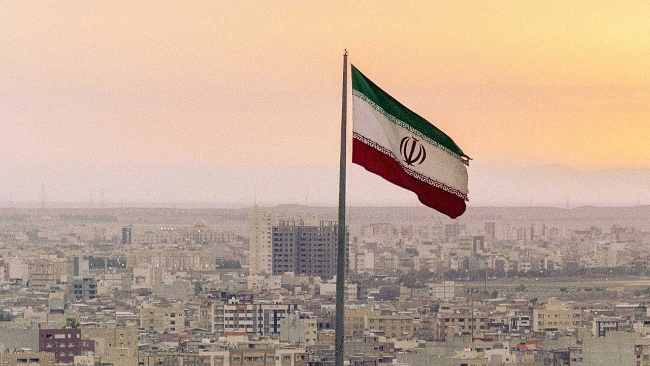 Sıcak saatler! İran, NOTAM yayımladı