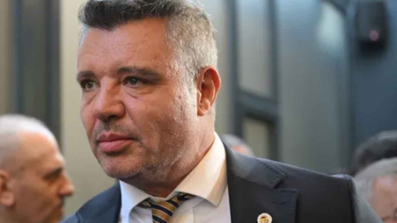 Sıcak saatler! Sadettin Saran'ın evinde arama yapılıyor