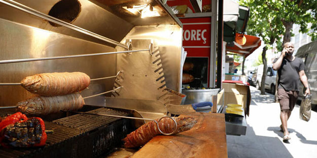 Sıcakta sokakta satılan yiyeceklere dikkat