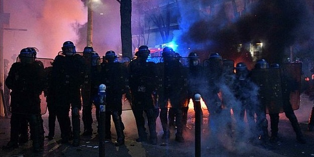 Şiddet olayları birbirini izliyor! Fransa yangın yeri