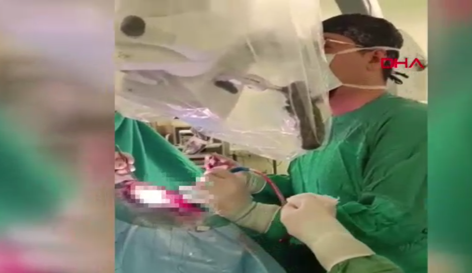 Şiddetli baş ağrısıyla hastaneye gitti, doktorlar şaşkına döndü