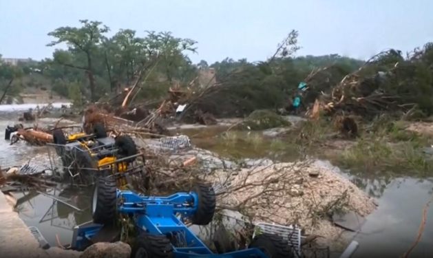 Şiddetli yağışlar Texas’ı yerle bir etti! Ölü sayısı 50’ye yükseldi
