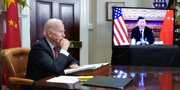 Şi'den Biden'a: Ateşle oynayan kendini yakar