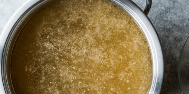 Şifa kaynağı ilikli kemik suyu: Eklem ağrılarını şıp diye kesiyor! Enfes çorba