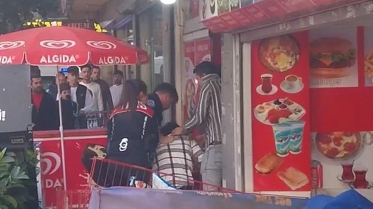 Sigara kavgasında bıçaklar çekildi!