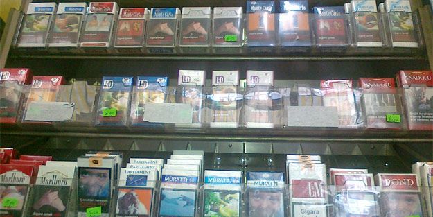 Sigara paketleri kalkıyor