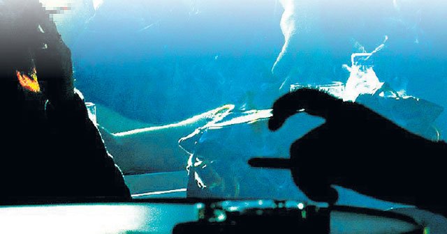 Sigara yasağına ‘dedektör’lü kontrol