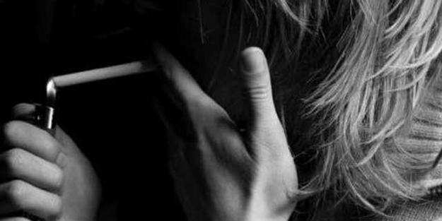 Sigara içen kadınlar dikkat