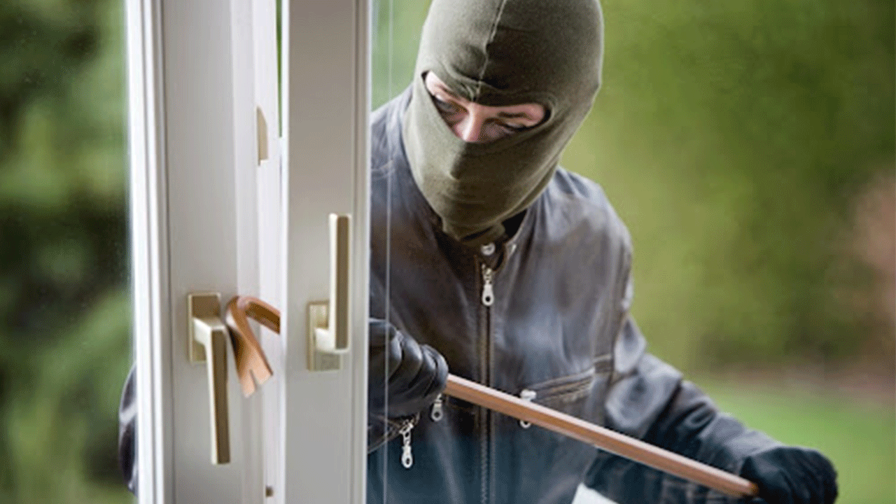 Sigortadan para almak için yaptığı pes dedirtti!!!