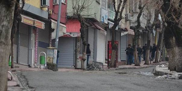 Halktan teröristlere tokat!