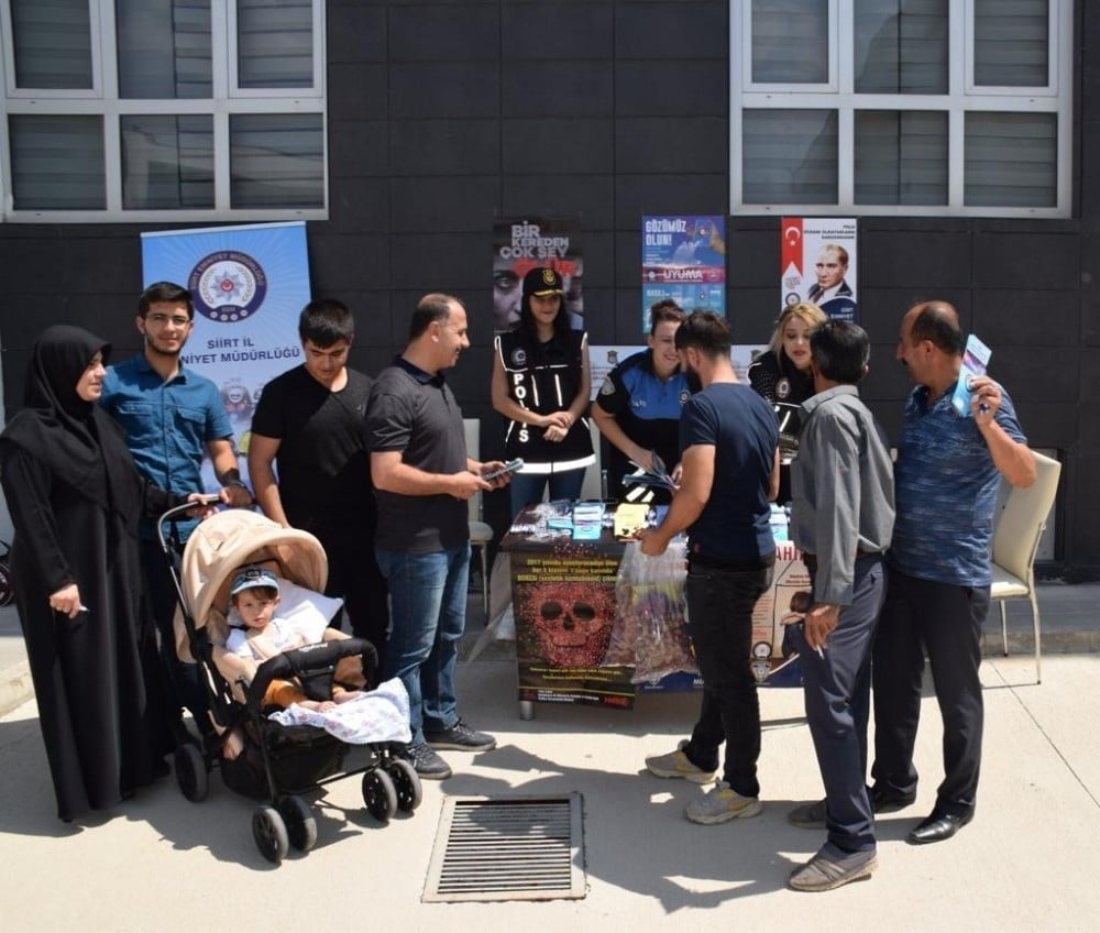Siirt polisi üniversite öğrencileriyle buluştu 