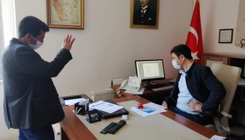Siirt Tapu Müdürlüğünde ilk defa video konferans yöntemi ile konut satışı yapıldı 