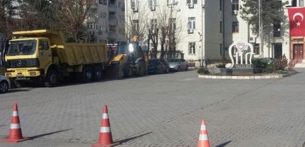 Siirt Valiliği'nden hendek tedbiri!