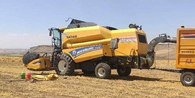 Siirt'te korkunç olay! Biçerdövere sıkışan operatör can verdi