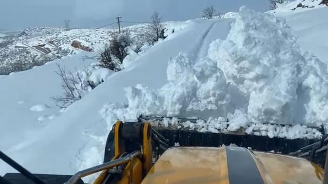 Siirt’te köy yolları ulaşıma açıldı