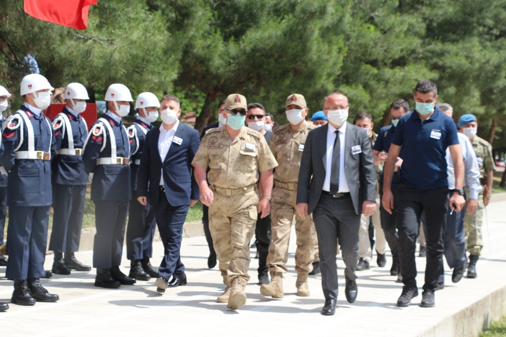 Siirt’te şehit olan 2 asker için tören düzenlendi 