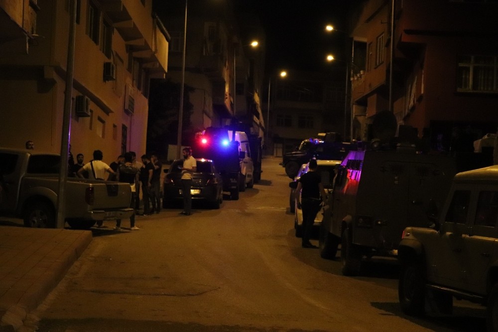 Siirt’te silahlı saldırı, 1 kişi etkisiz hale getirildi, 1 polis yaralandı 