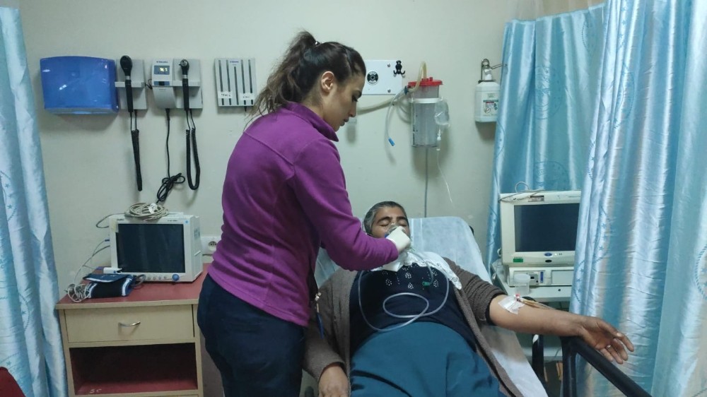 Siirt’te sobadan sızan gaz 5 kişiyi zehirledi 