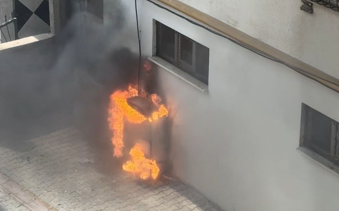 Siirt'te trafo yangını paniğe neden oldu