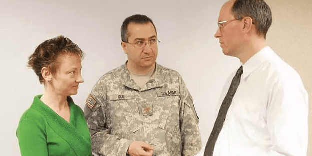 Sık sık teröristbaşı ile görüşüyor! Pentagon’daki FETÖ’cü deşifre oldu!