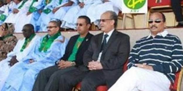 Sıkılan Devlet Başkanı 63. dakikada final maçını bitirdi