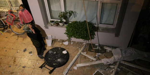 Sıkışan doğalgaz bomba gibi patladı
