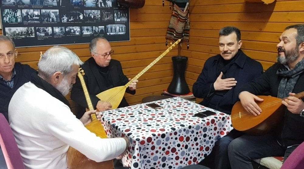 Âşıklar türkü söyledi, Milletvekili Esgin dinledi 