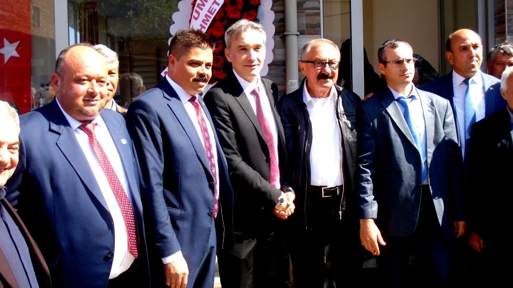 Şıktaşlı çalışmalarına Sarıgöl’de devam ediyor 