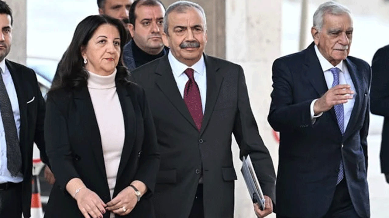 Silah bırakma çağrısı derken… İmralı heyetinden Irak kararı