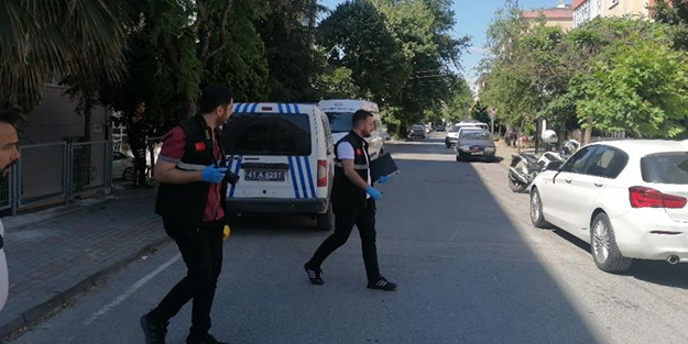 Silah sesi gelen eve girince şok oldular