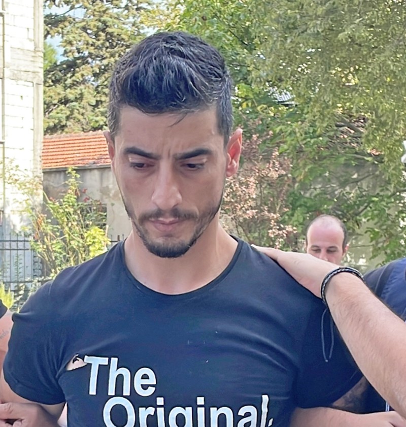 Silah zoruyla kaçırılan doktorun şüphelisi G.E. tutuklandı. O doktor, daha önce Çiğdem E.'nin davasında ceza almış